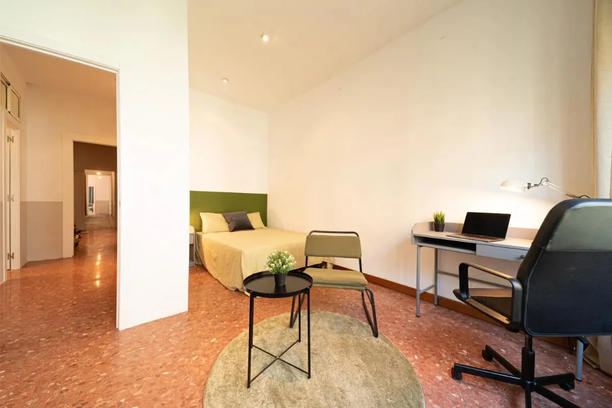 Private room in Carrer del Rosselló, Barcelona (1588153) ROOM