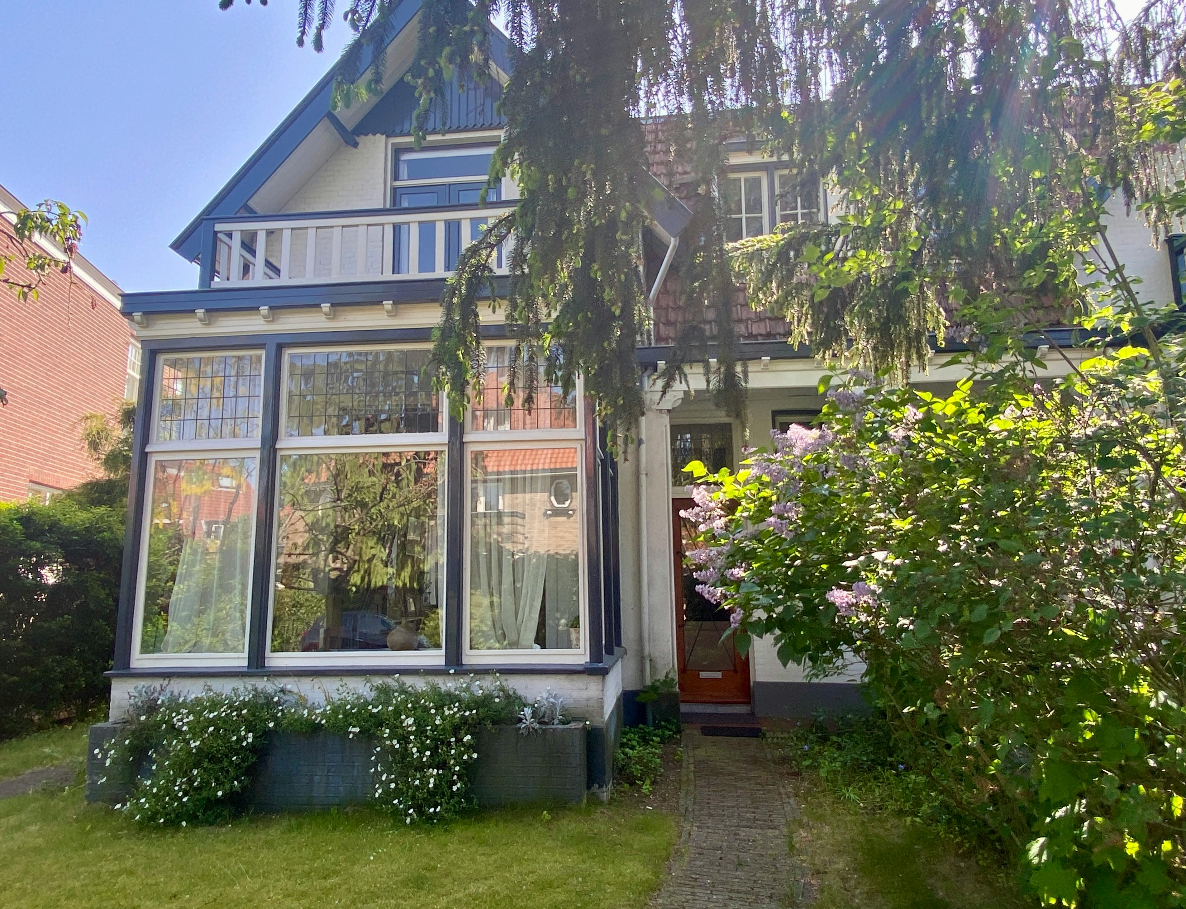 Woning aan Regentesselaan, Bussum