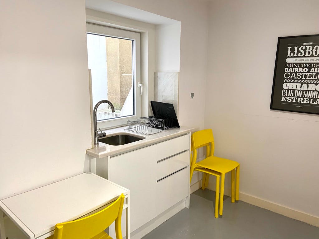 Apartment Lisbon, 1 bed — photo 2