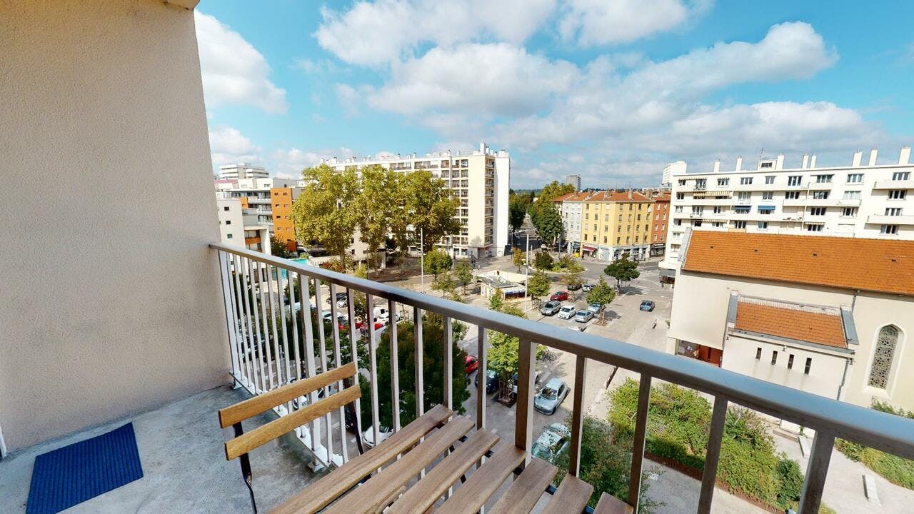 Apartment Villeurbanne, 1 bed, 13m² — photo 7