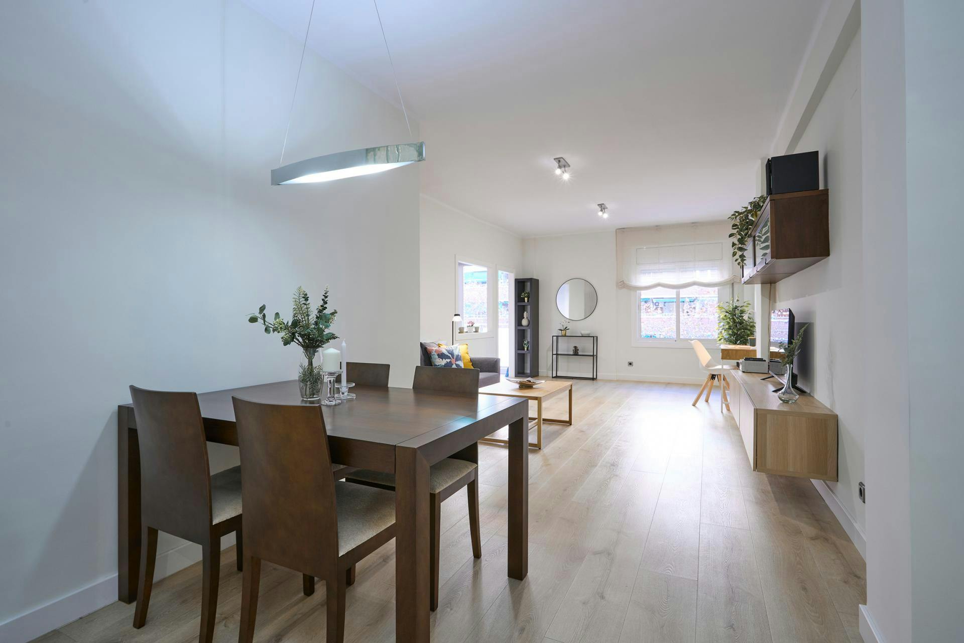 Apartment for rent for €1,895 per month in Barcelona, Avinguda de Madrid