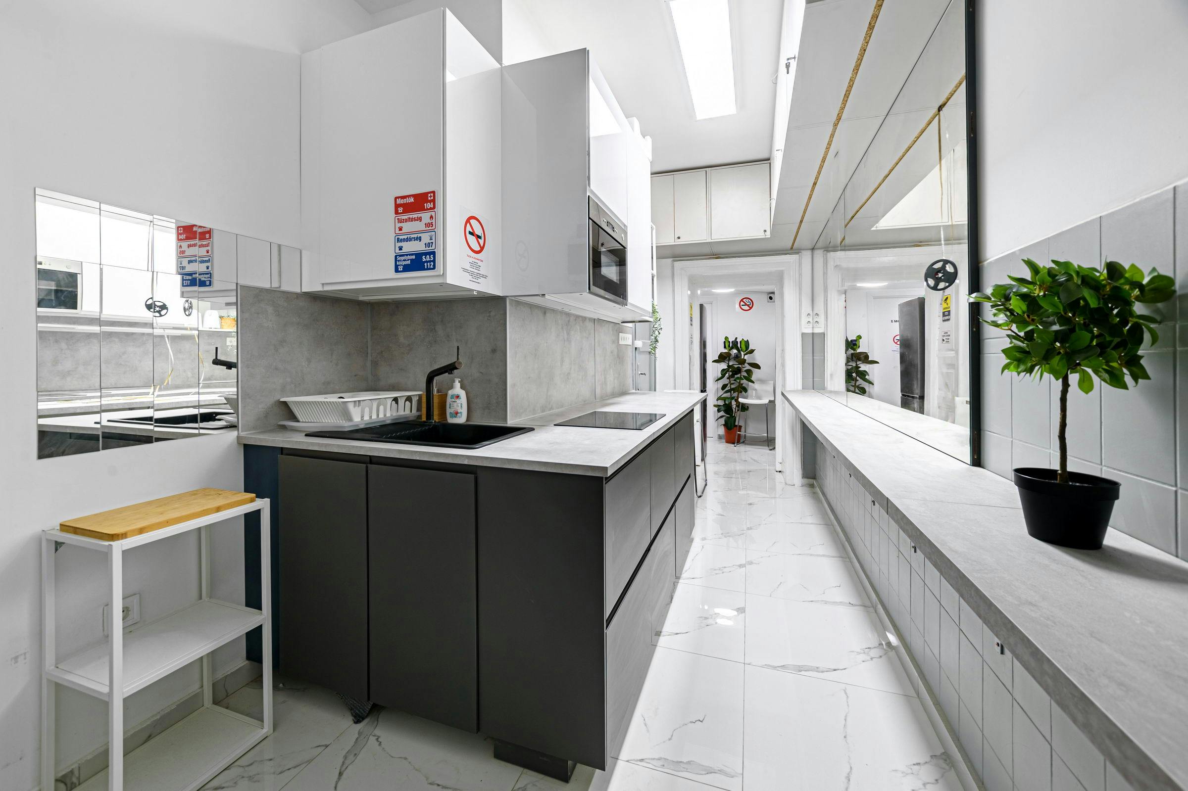 preview gallery tile