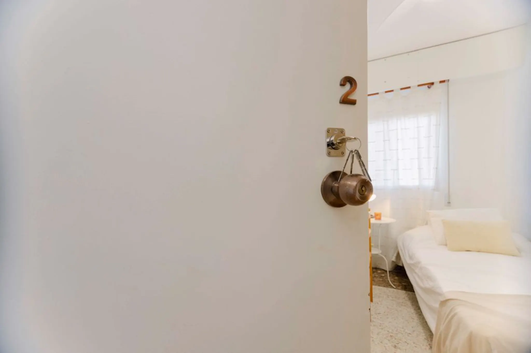 Carrer del Serpis, Valencia preview