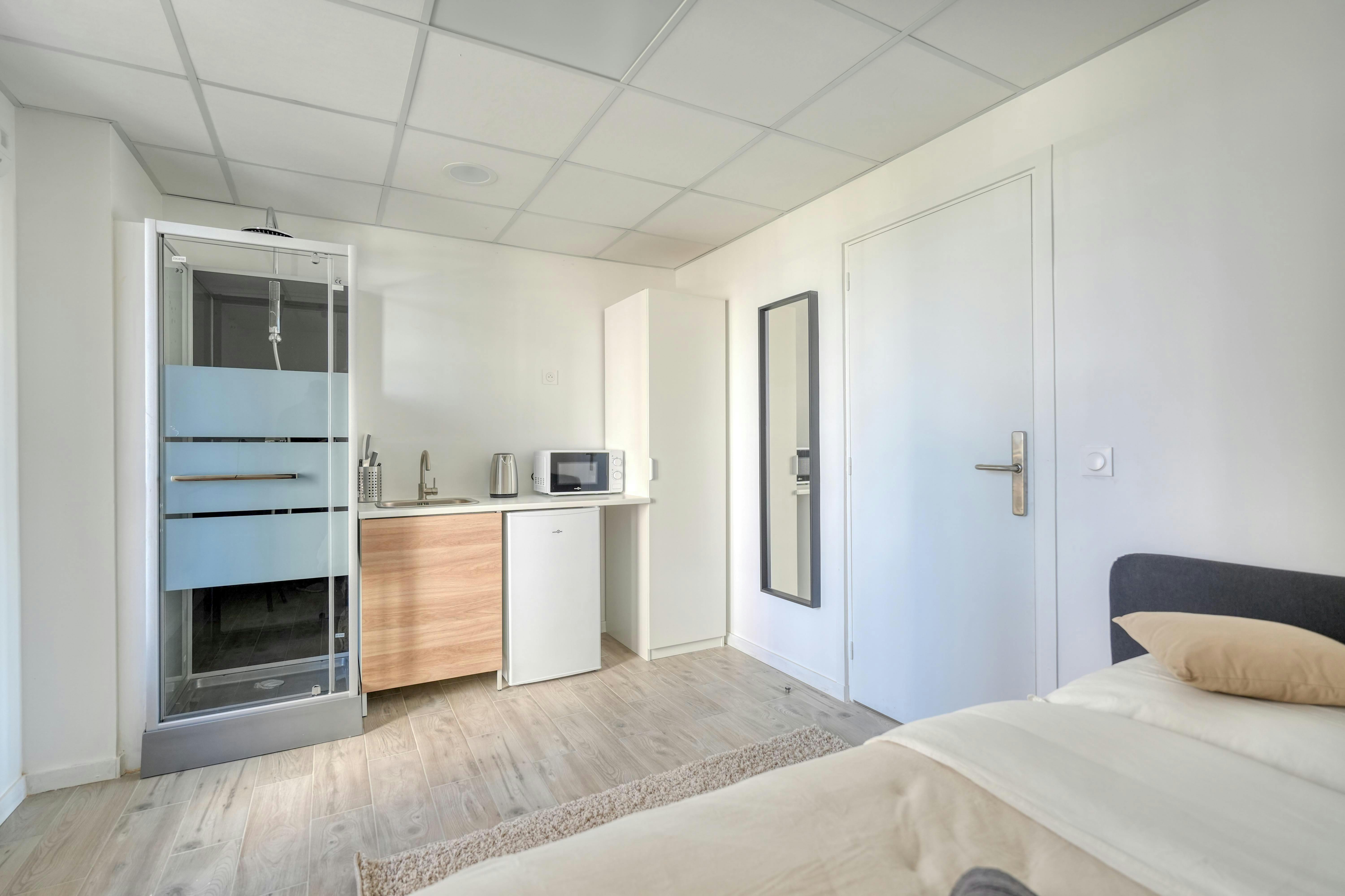 Apartment Montreuil, 1 bed, 11m² — photo 6