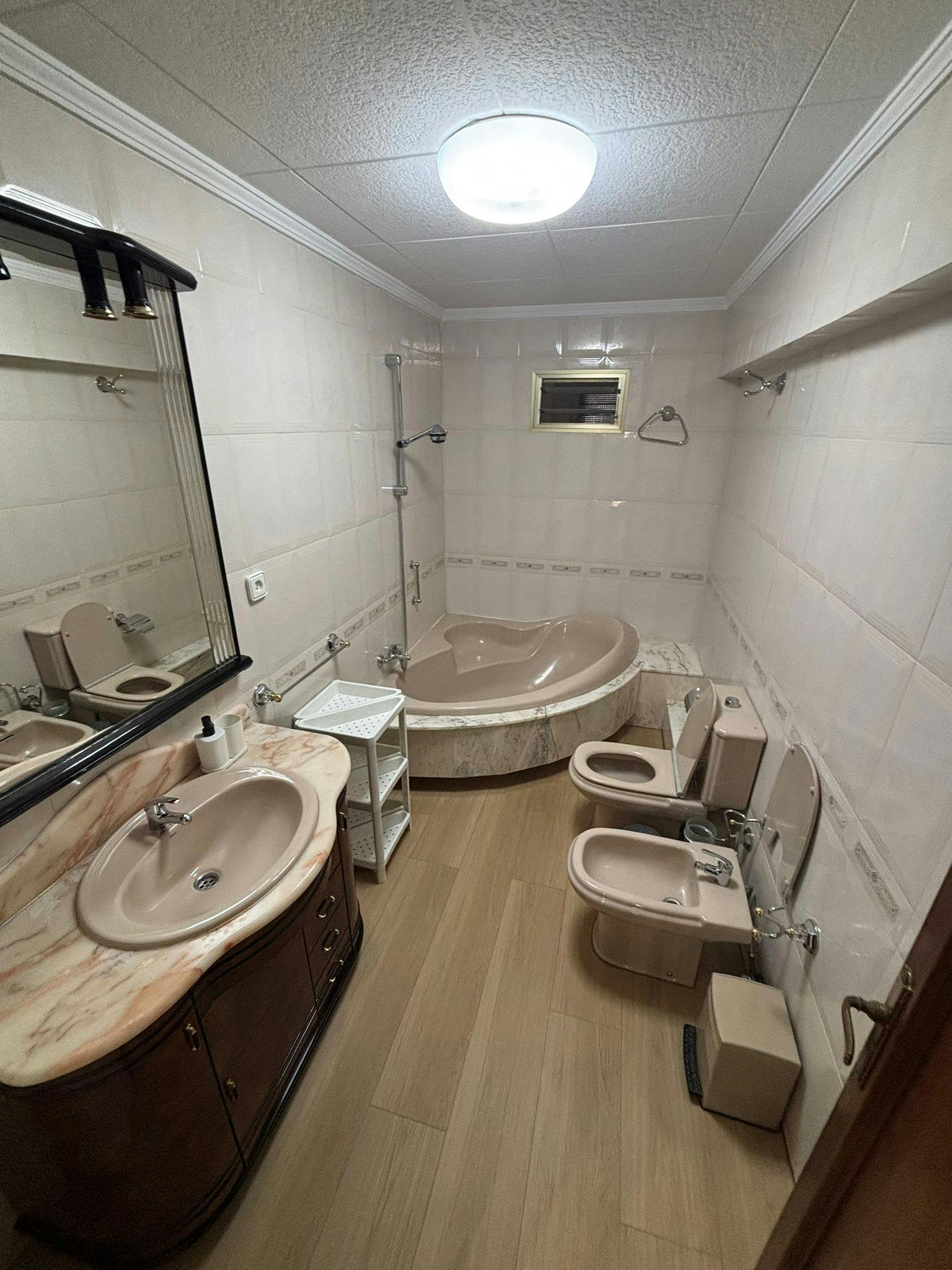 Single room Alicante, 1 bed, 8m² — photo 4