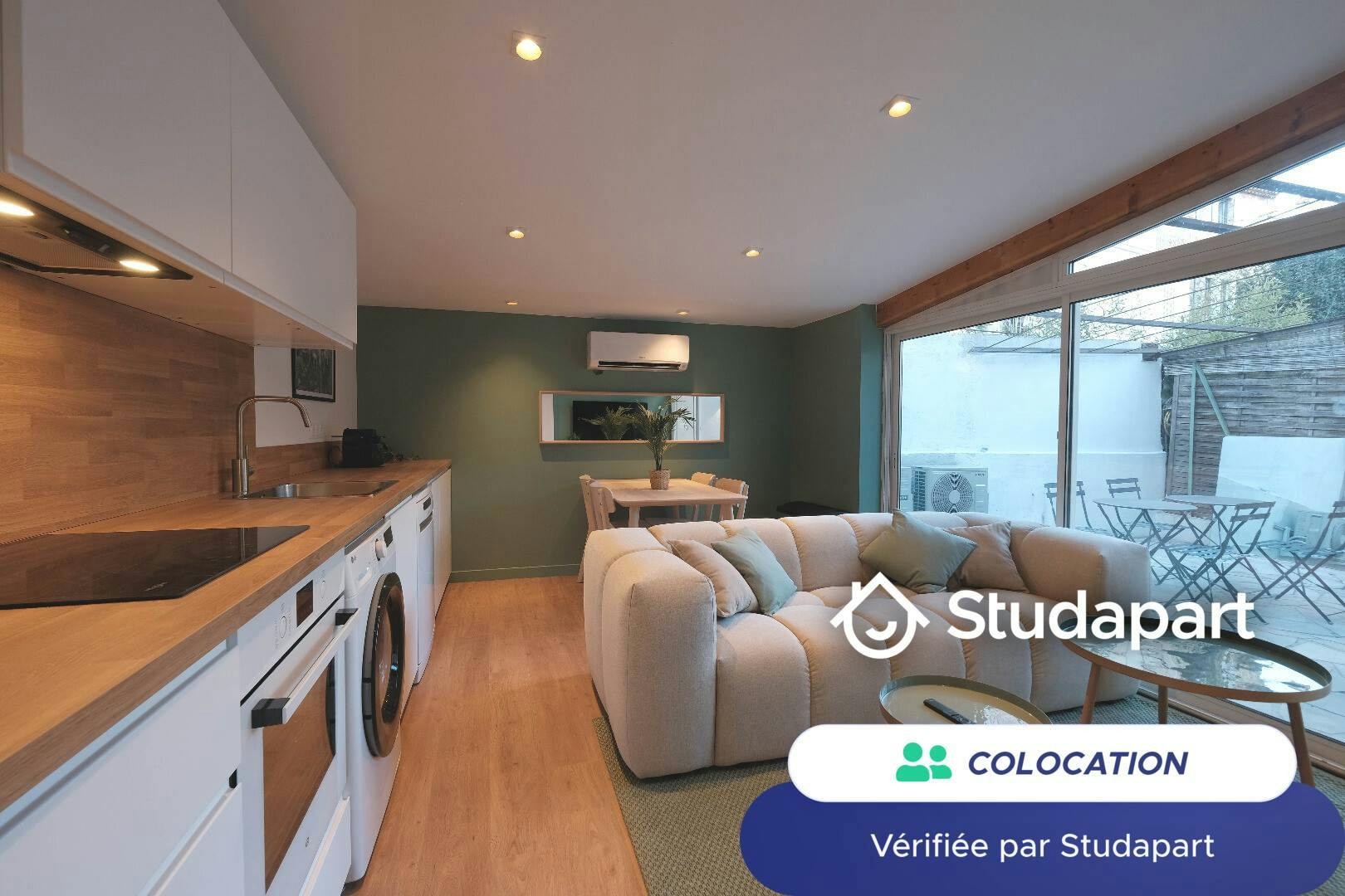 Chambre privée à louer pour 665 €/mois à Cannes, Rue Montfial