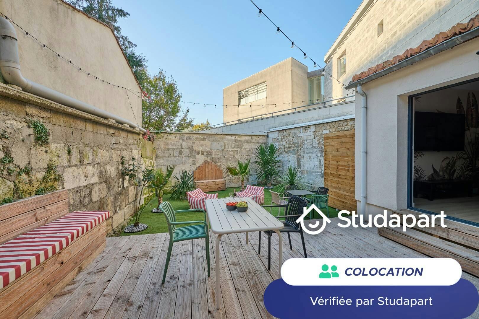 Private room for rent for €510 per month in Angoulême, Place du Champ de Mars
