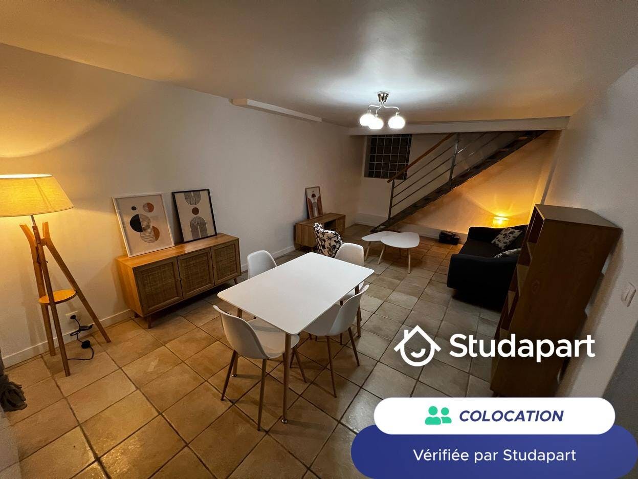 Приватна кімната за оренду для 474 EUR на місяць у Quincy-Voisins, Rue de Meaux