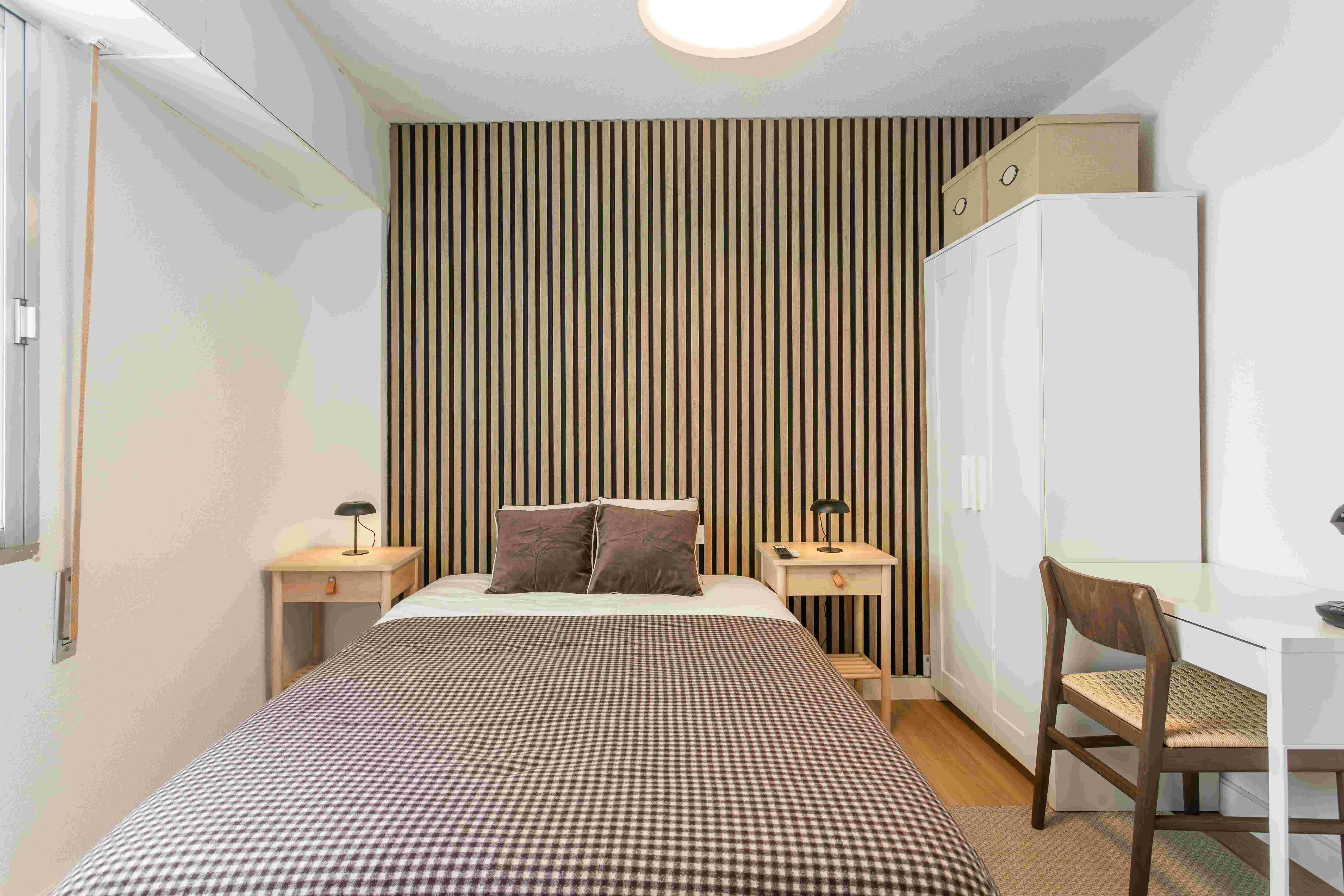 Single room Alicante, 1 bed, 6m² — photo 23