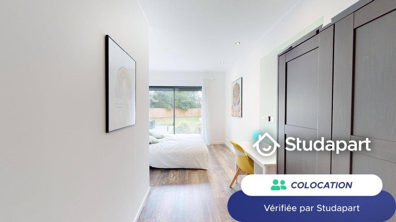 Private room for rent on Rue Rouget de l'Isle, Le Petit-Quevilly