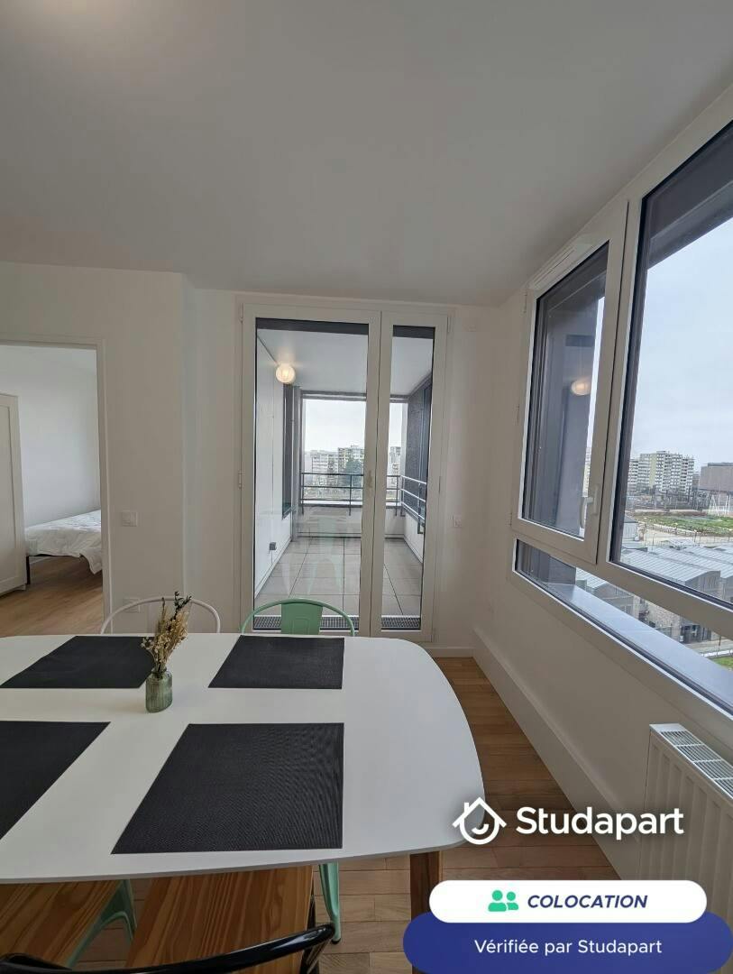 Private room for rent on Rue des Cheminots, Paris - Vue 3