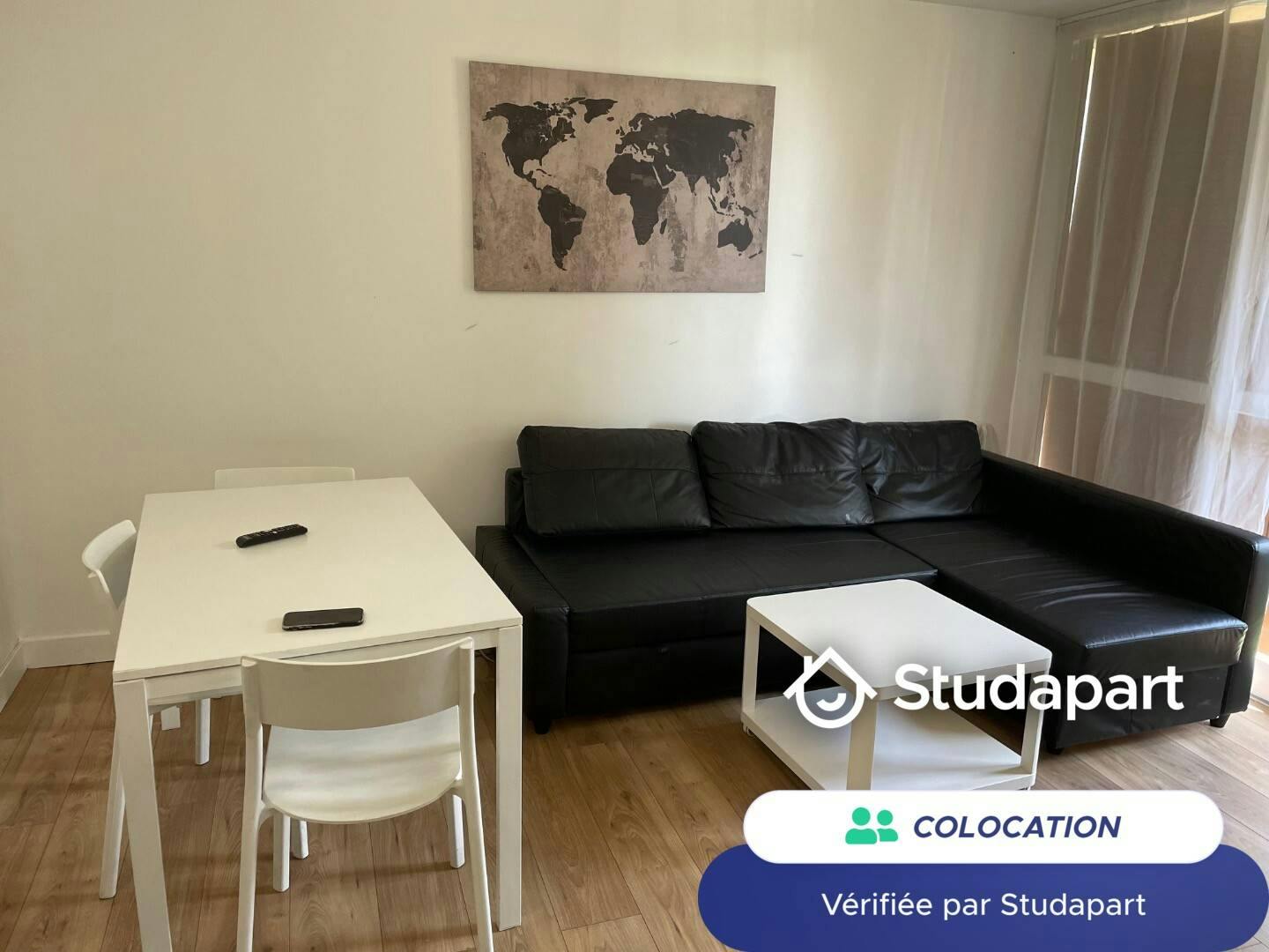 Private room for rent on Résidence Basses Garennes, Palaiseau - View 3