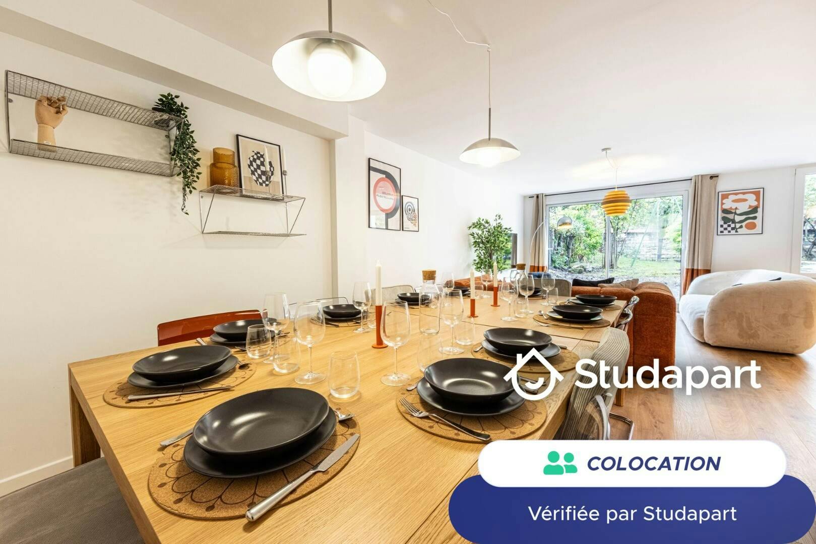 Private room for rent for €1,025 per month in Asnières-sur-Seine, Avenue Chauvard