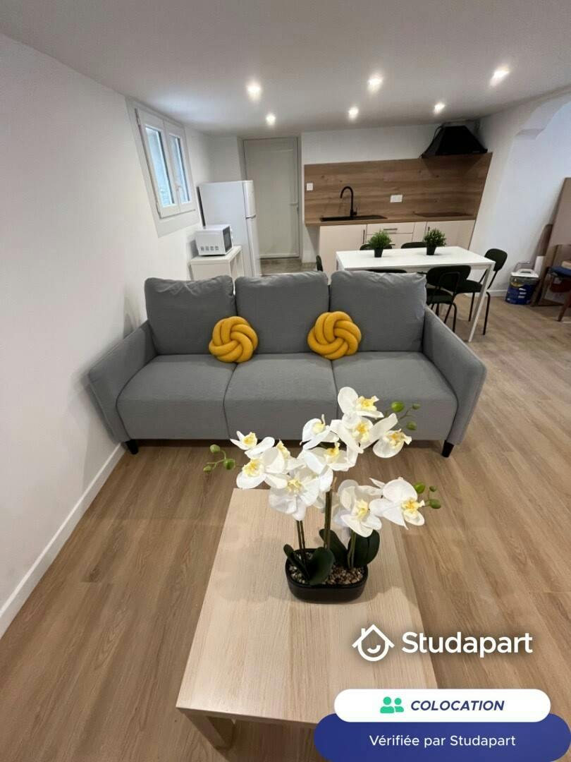 Quarto privado para alugar por € 550 por mês em Caen, Rue Jules Rame
