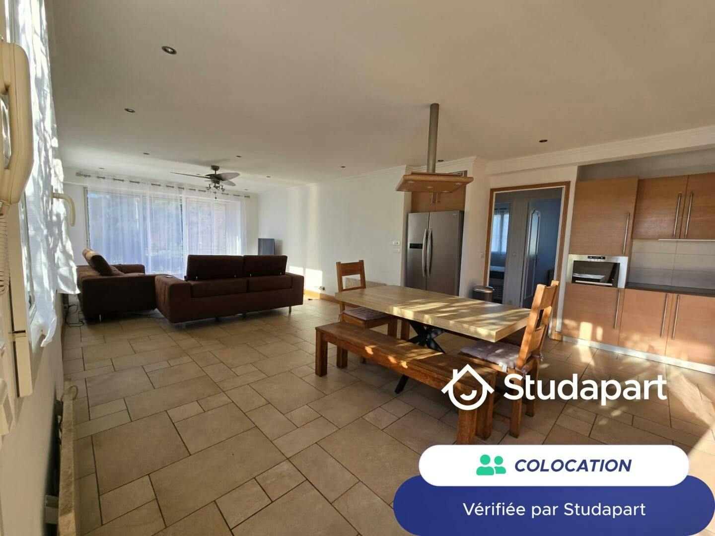 Chambre privée à louer pour 599 €/mois à Biot, Chemin de la Romaine