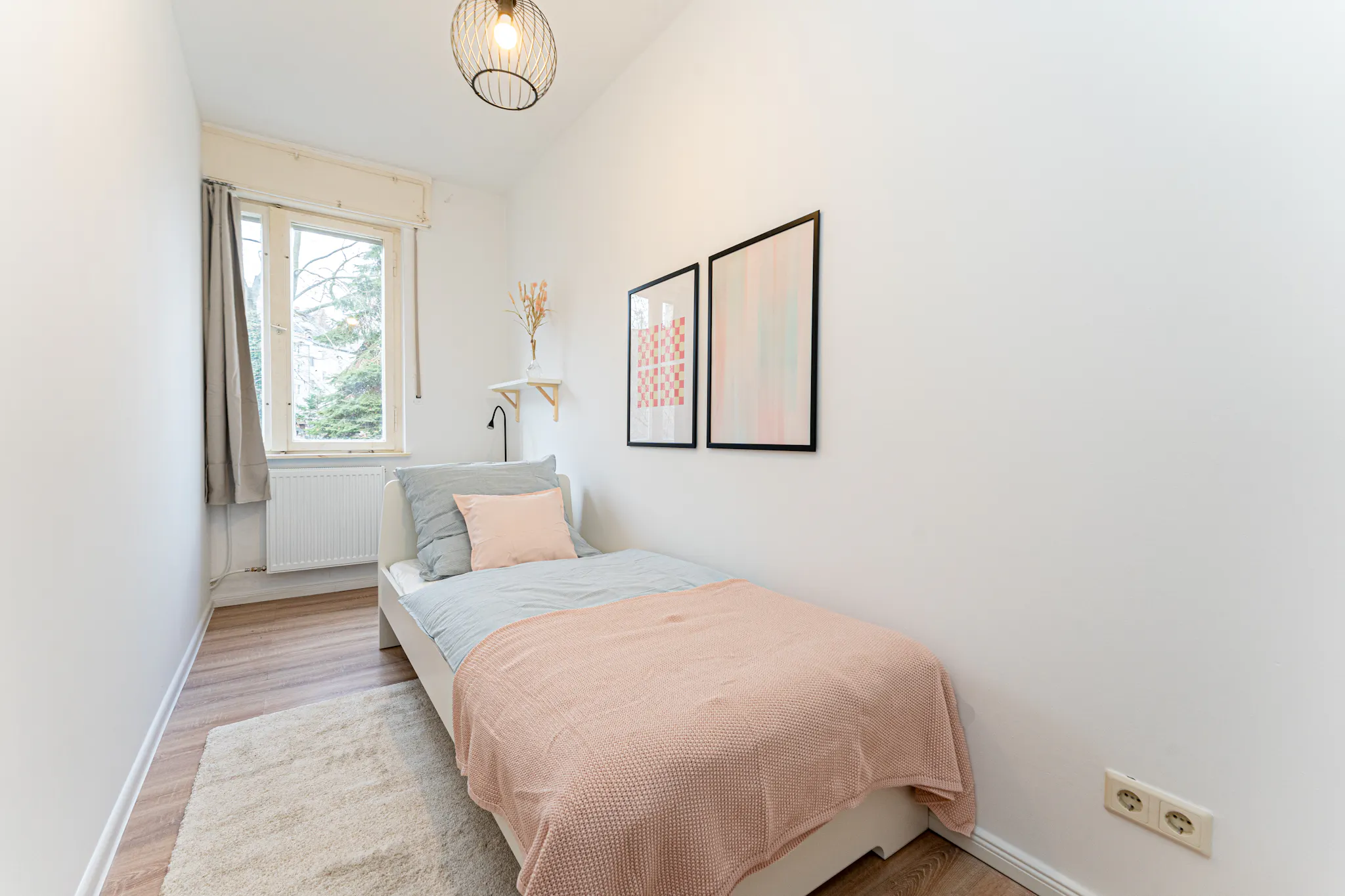 Mittelstraße, Berlin preview