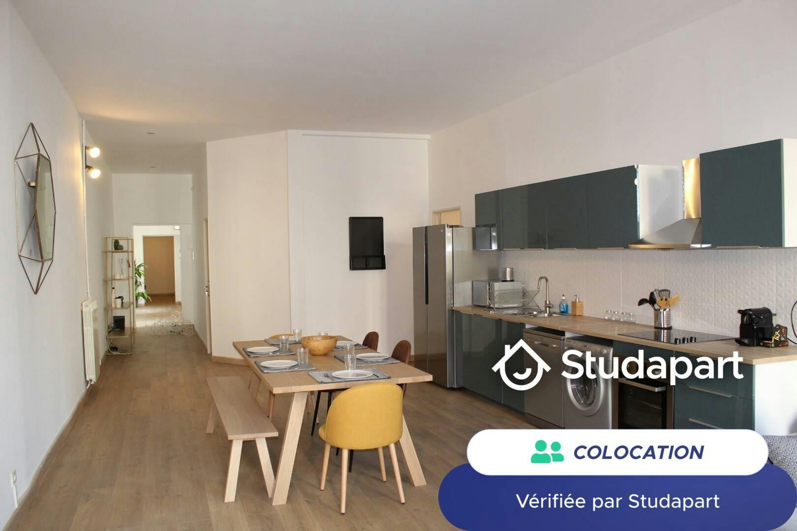 Private room for rent on Rue Montgrand, Marseille - Vue 3