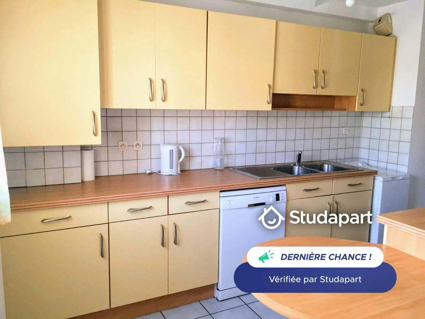 Apartment for rent for €938 per month in Grenoble, Avenue Marcelin Berthelot