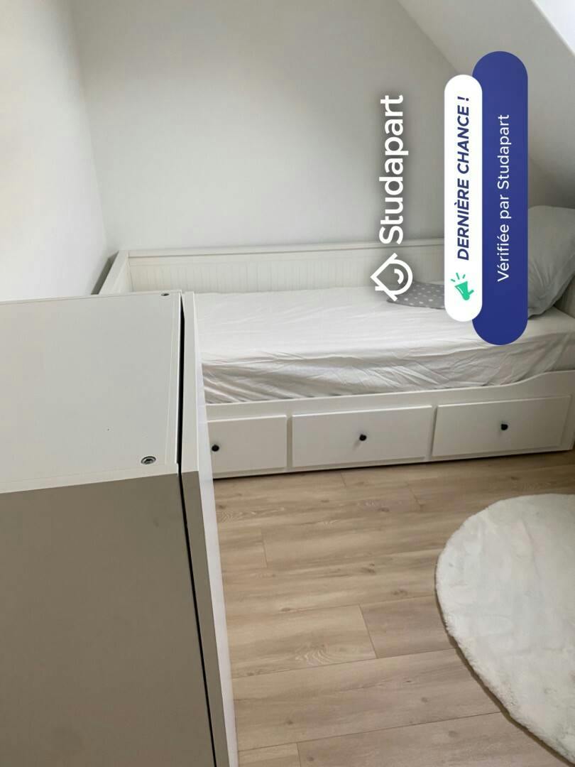 Private room for rent on Avenue Maurice Cletras, Nantes - Vue 5