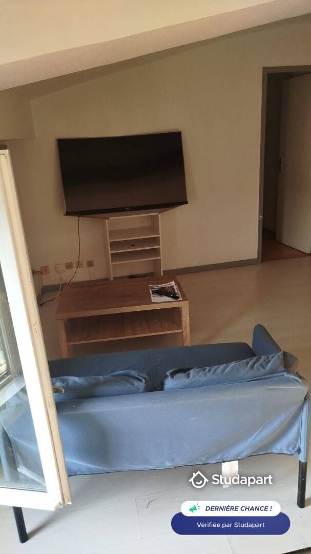 Maison à louer pour 550 €/mois à Saint-Étienne, Rue Denis Epitalon