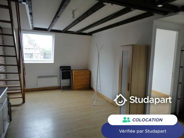 Private room for rent on Rue de Brigode, Lille - Vue 3
