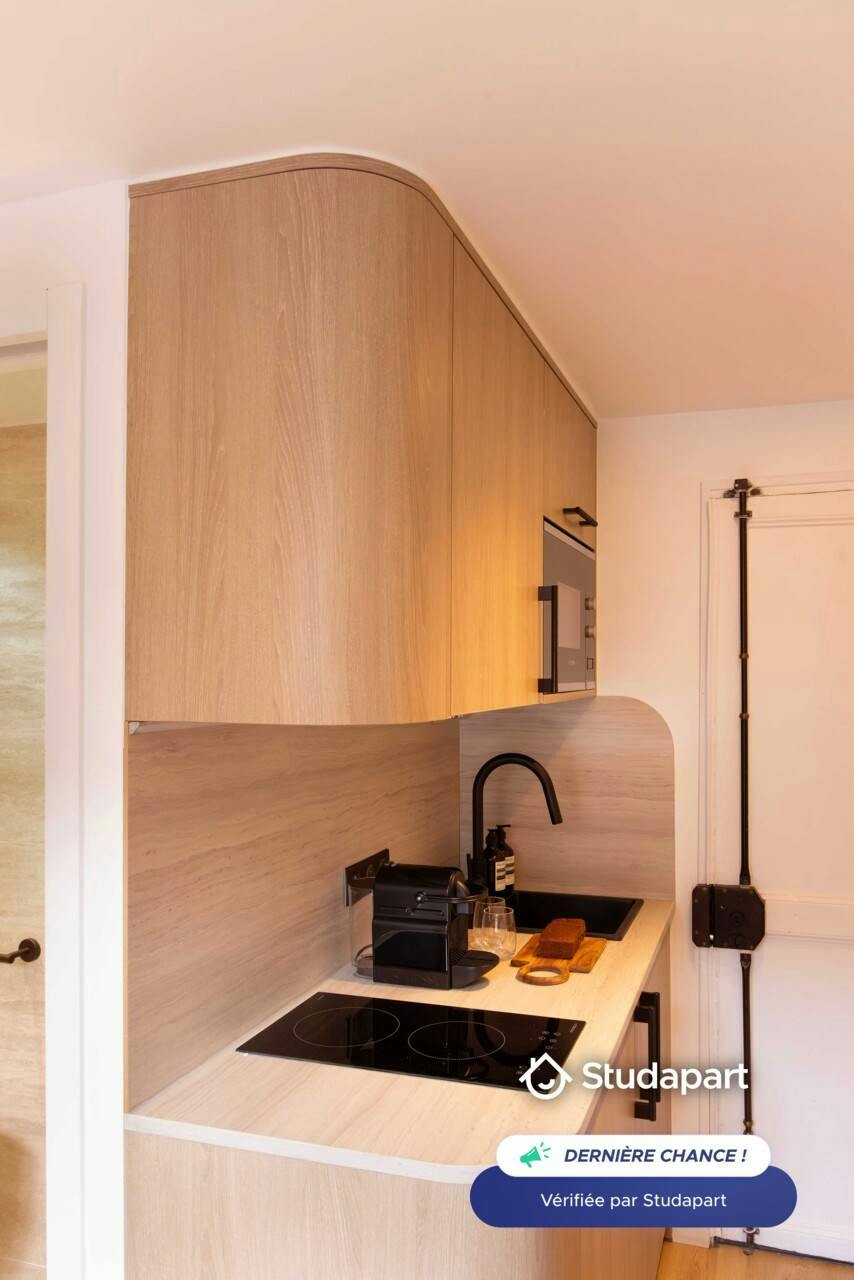 Appartement – Paris, Quartier de l'Europe - Vue 3