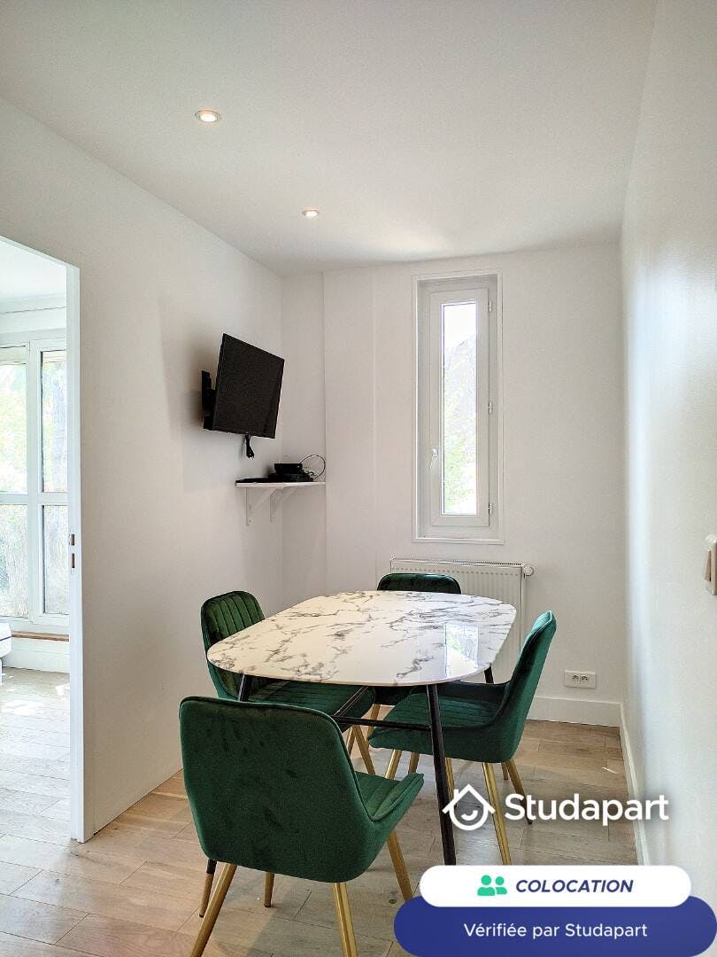 Pokój prywatny do wynajęcia za 520 € miesięcznie w mieście Cergy, Rue des 3 Cèdres