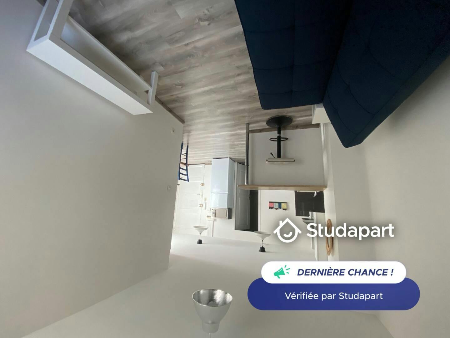 Wohnung zu mieten für 490 € pro Monat in Valence, Rue du Temple