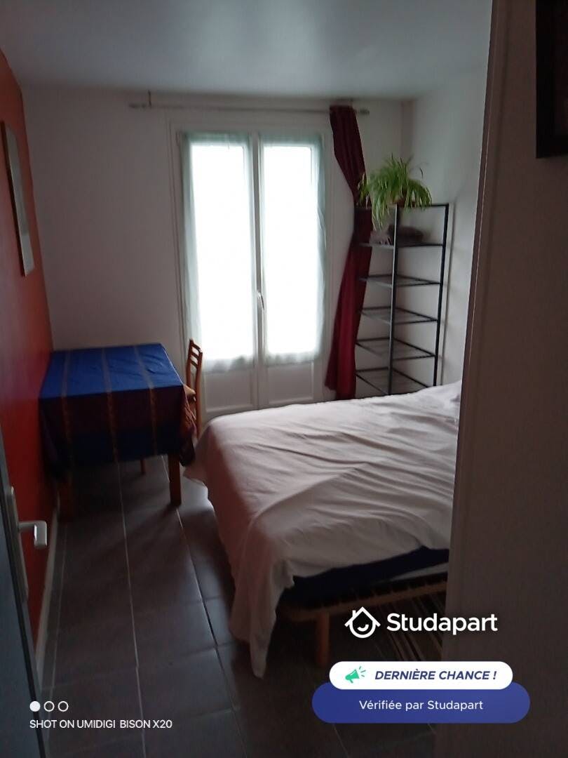 Chambre privée à louer pour 380 €/mois à La Rochelle, Rue Jean-François Chalgrin
