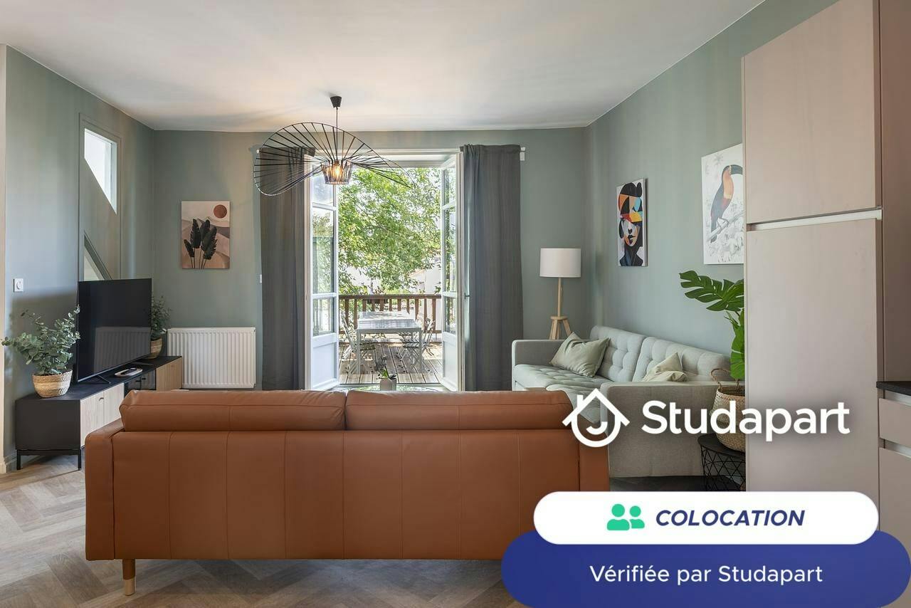 Private room for rent on Rue Bonnand, Lyon - Vue 5