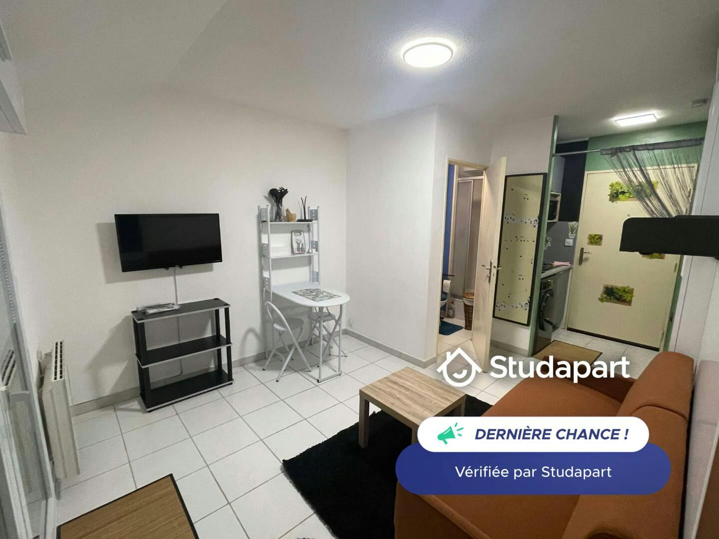 Apartment for rent for €600 per month in Nantes, Boulevard Babin Chevaye