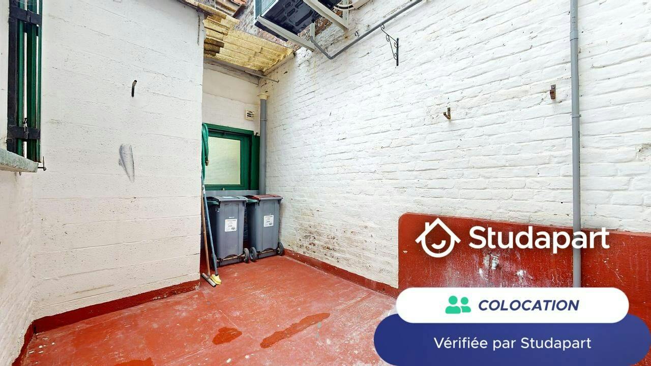 Private room for rent on Boulevard de Strasbourg, Lille - Plus