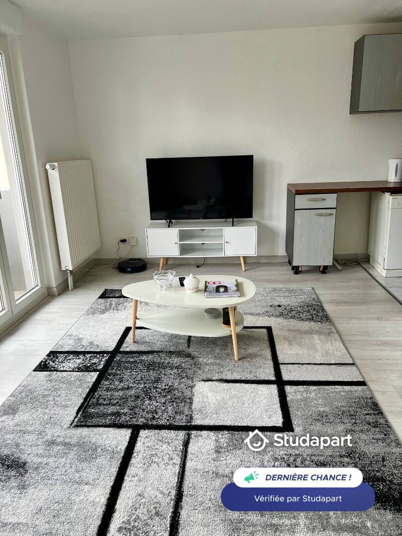 Apartment for rent for €765 per month in Bischheim, Rue Georges Rossdeutsch