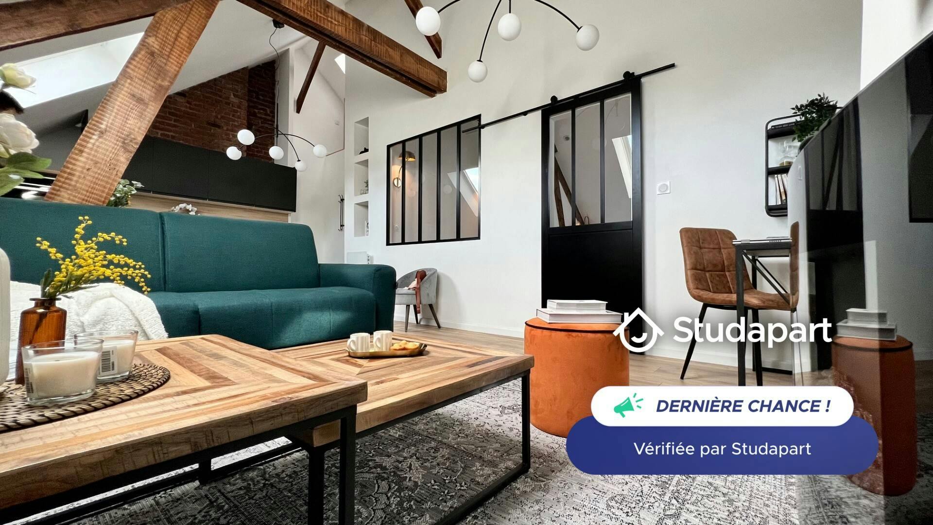 Apartment for rent for €1,080 per month in Rouen, Rue Grand Pont