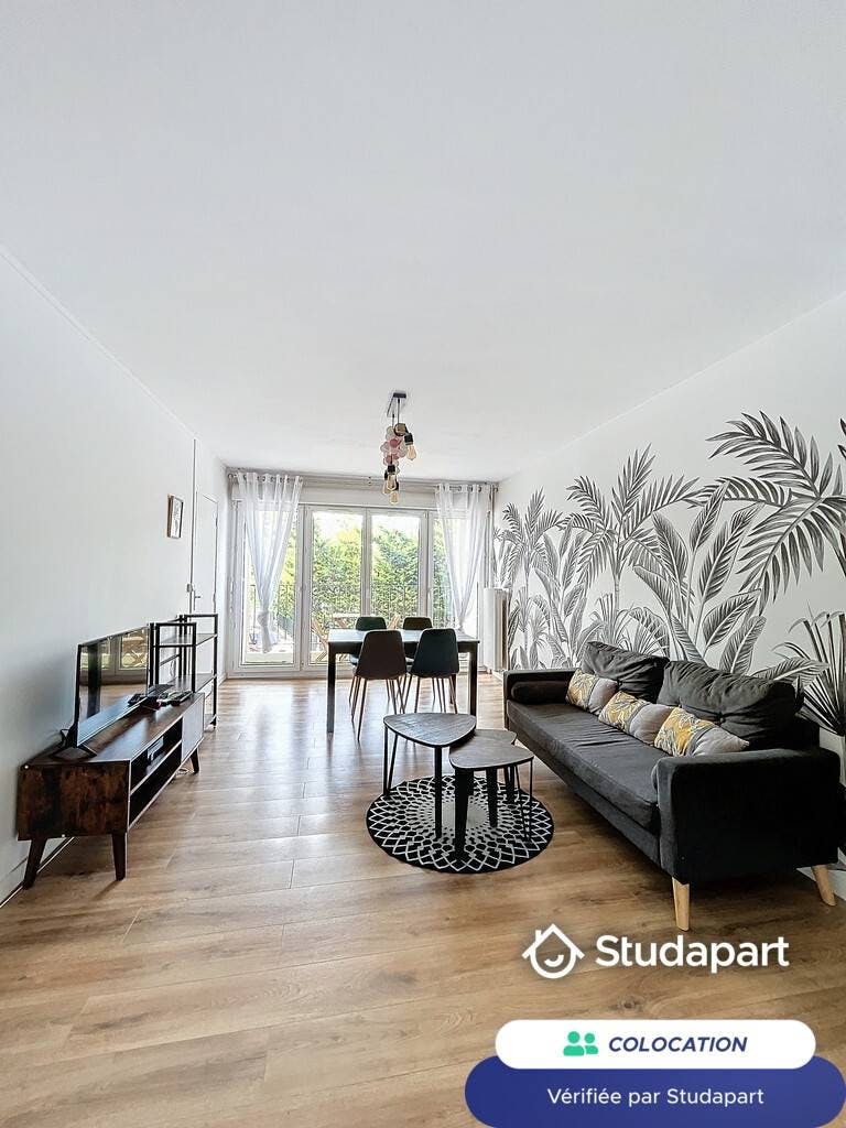 Отдельная комната сдается в аренду за 420 € в месяц в Reims, Allée Ronsard