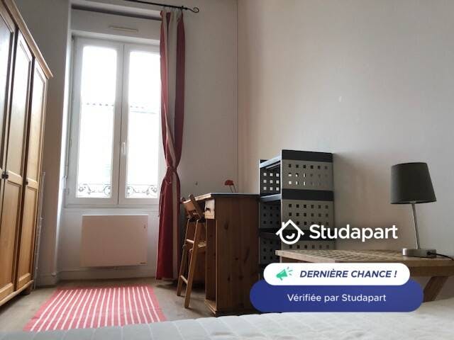 Apartment for rent for €564 per month in Bordeaux, Rue Lacornée