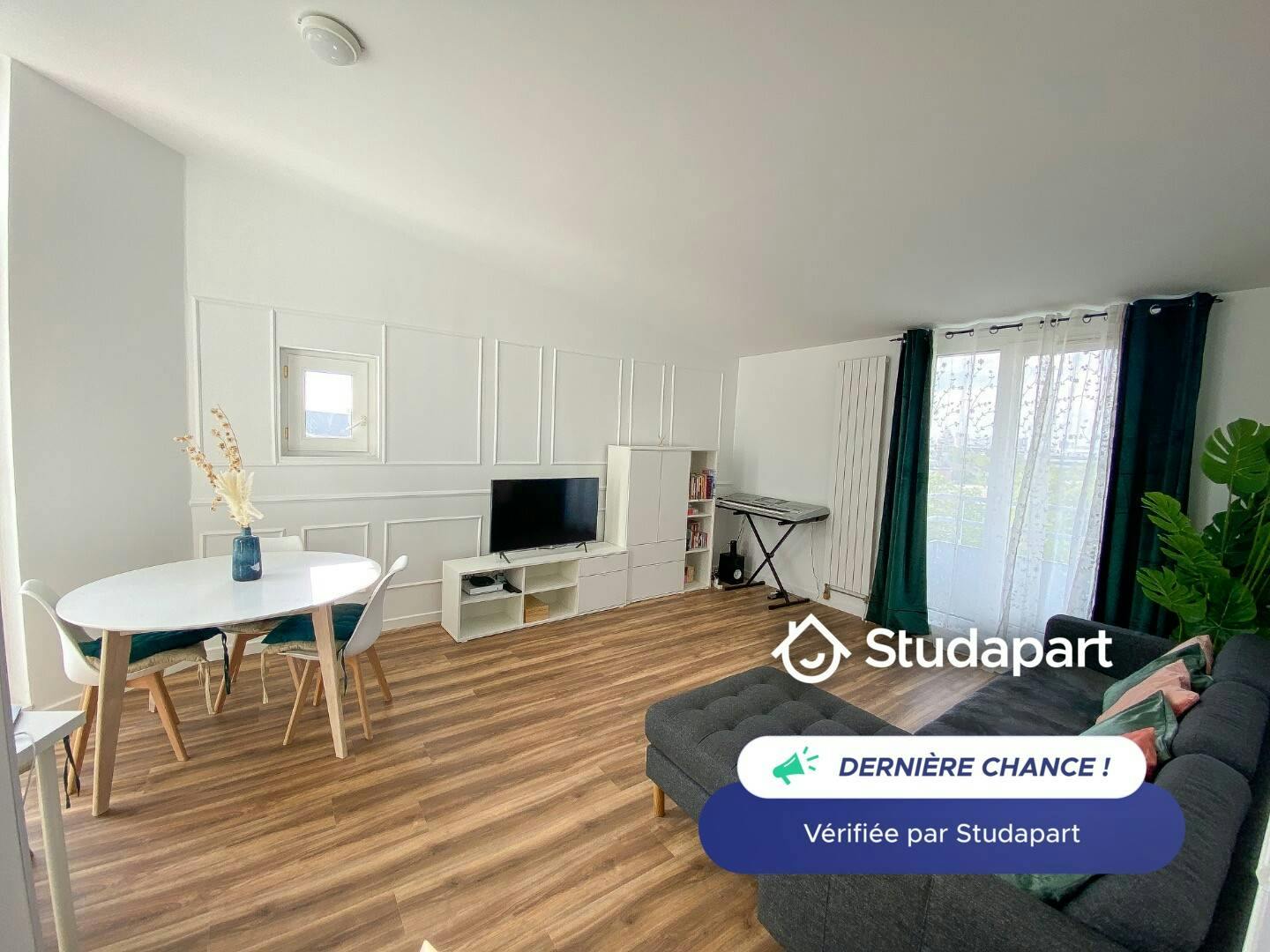 Private room for rent on Boulevard Jean Baptiste Oudry, Créteil