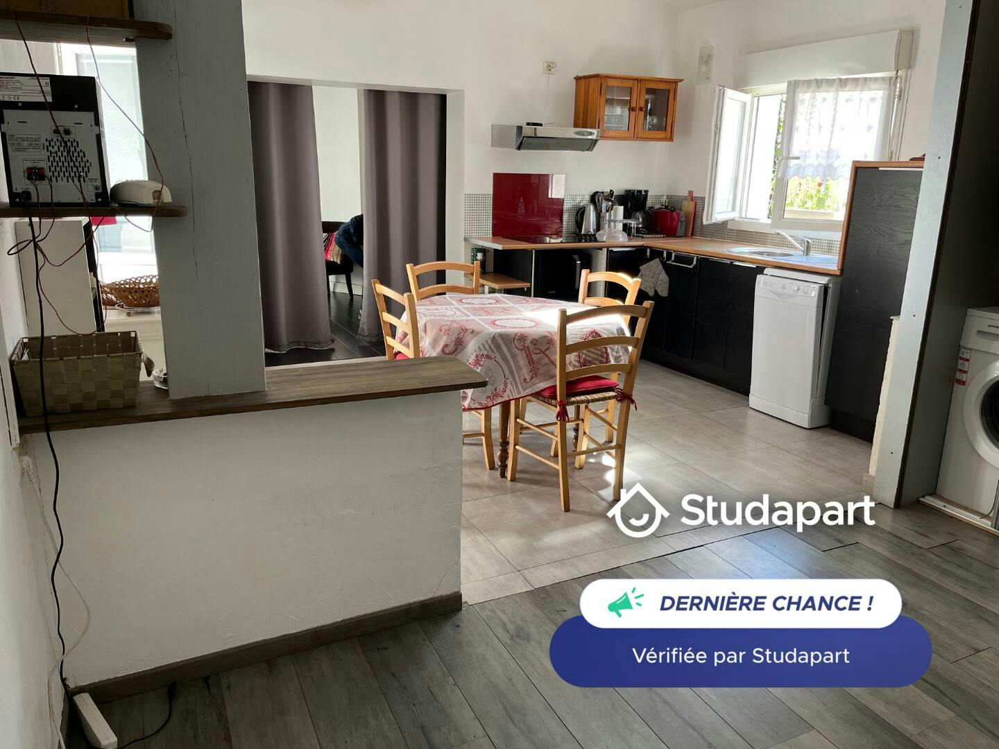 House for rent for €650 per month in La Rochelle, Rue des Sauniers