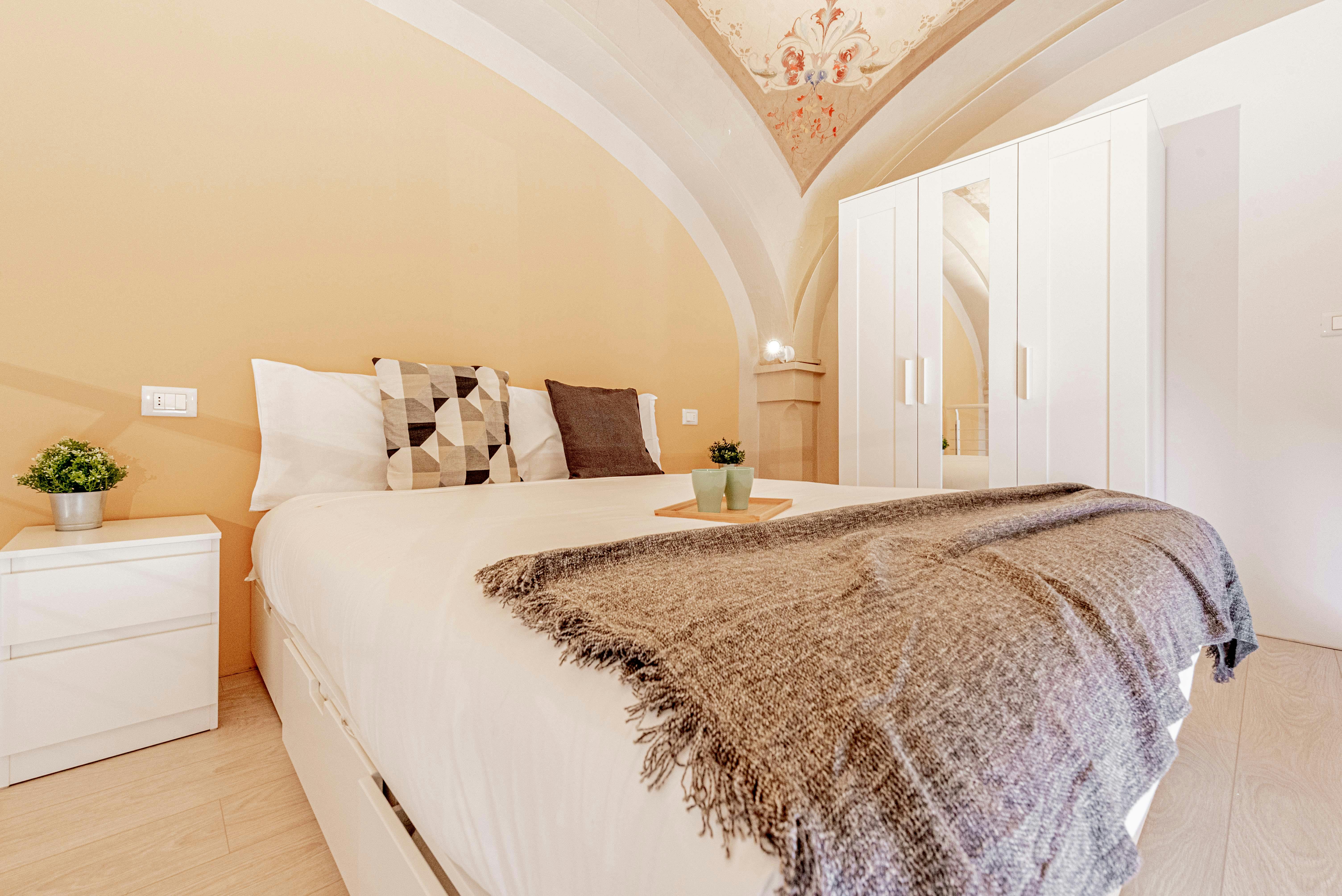 Via Giuseppe Mazzini, Bologna