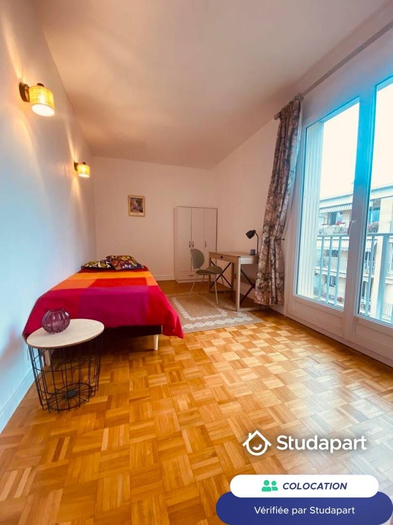 Chambre privée à louer pour 450 €/mois à Compiègne, Rue Amédée Boucquerel