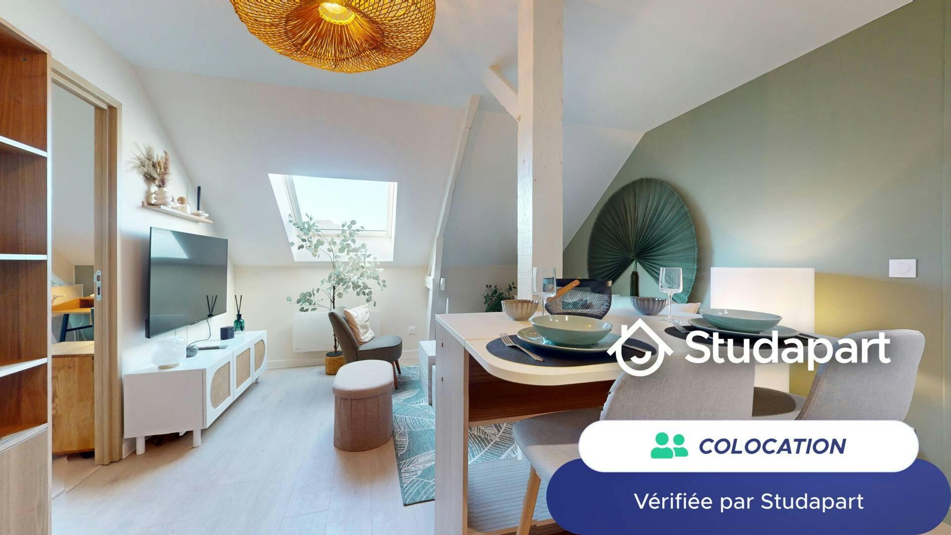 Private room for rent for €500 per month in Reims, Rue Landouzy