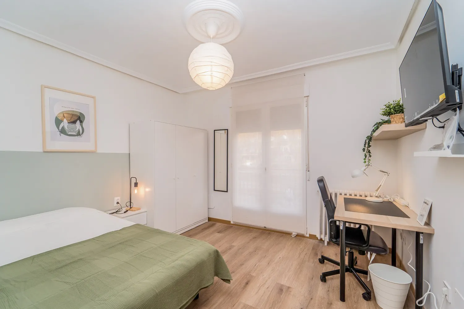 Private room in Paseo del Cauce, Valladolid (1590645) ROOM 4