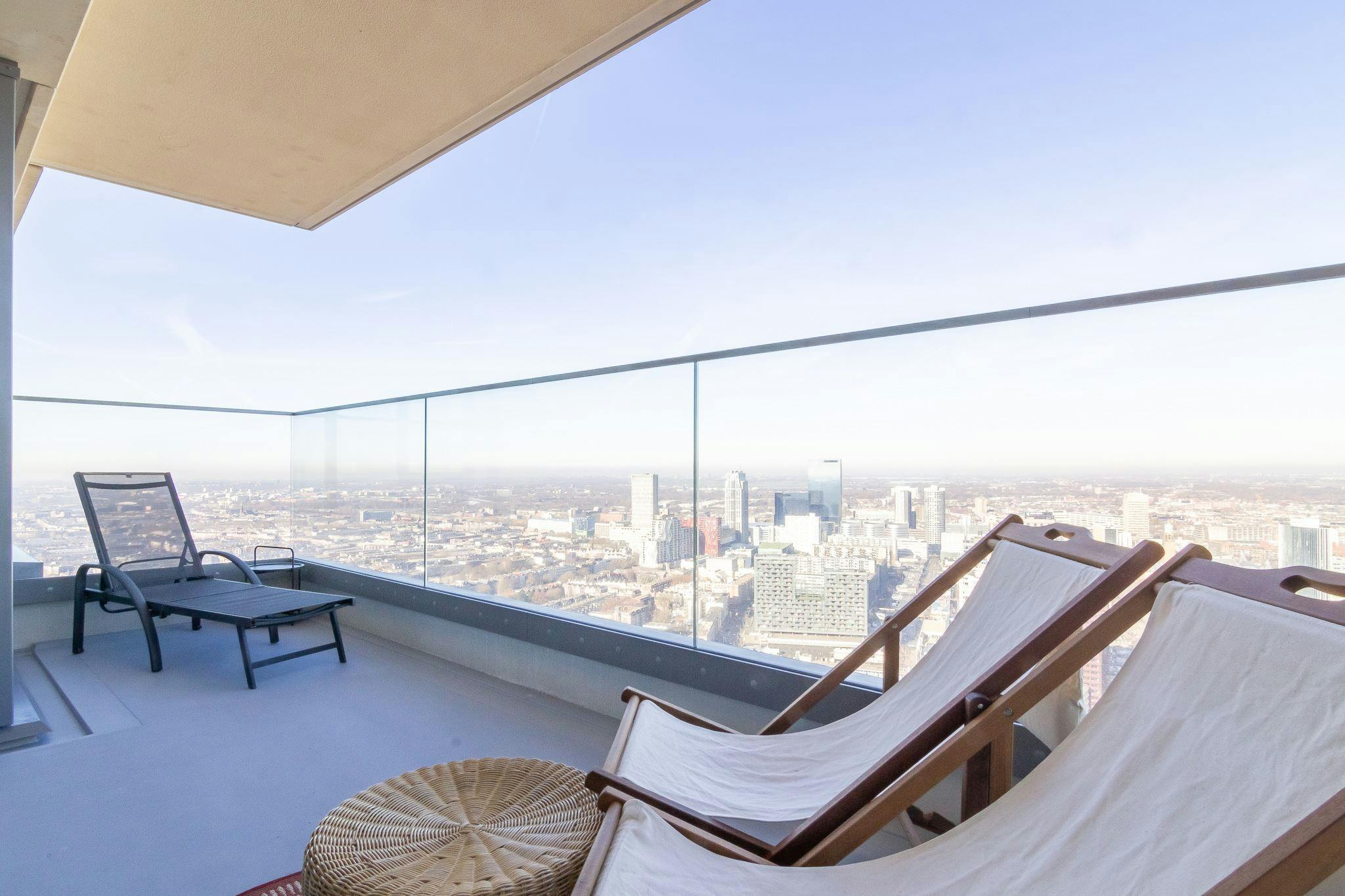 Appartement te huur voor € 3.490 per maand in Rotterdam, Baan