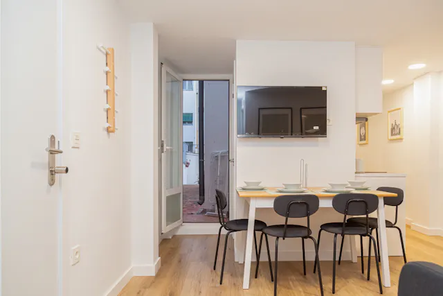 Private room in Calle de Quinto de Ebro, Zaragoza (1590762) room image 7