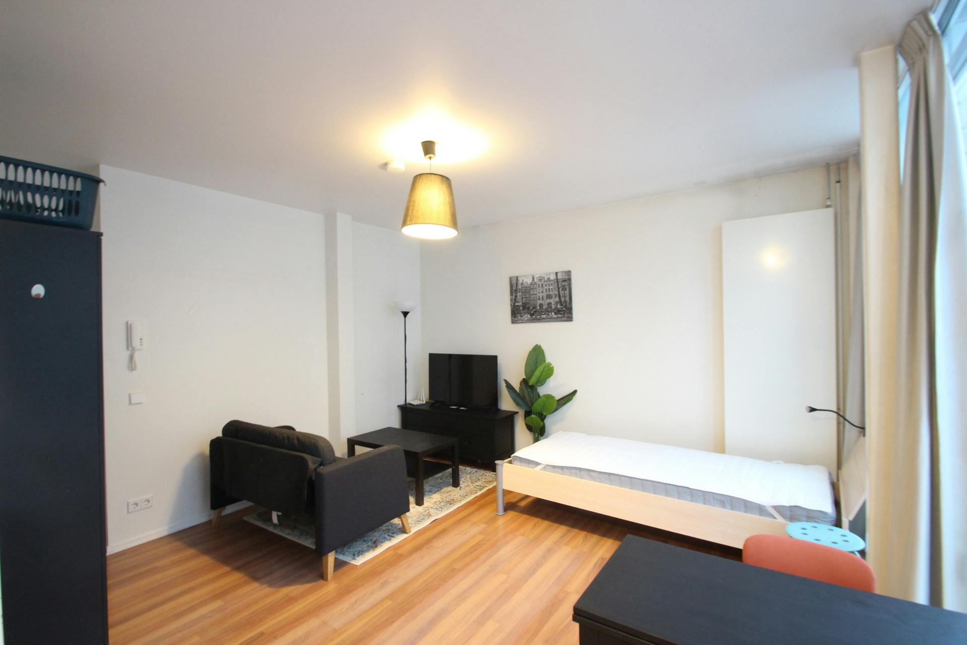 Apartamento en alquiler por 1095 € al mes en Utrecht, Korte Jansstraat