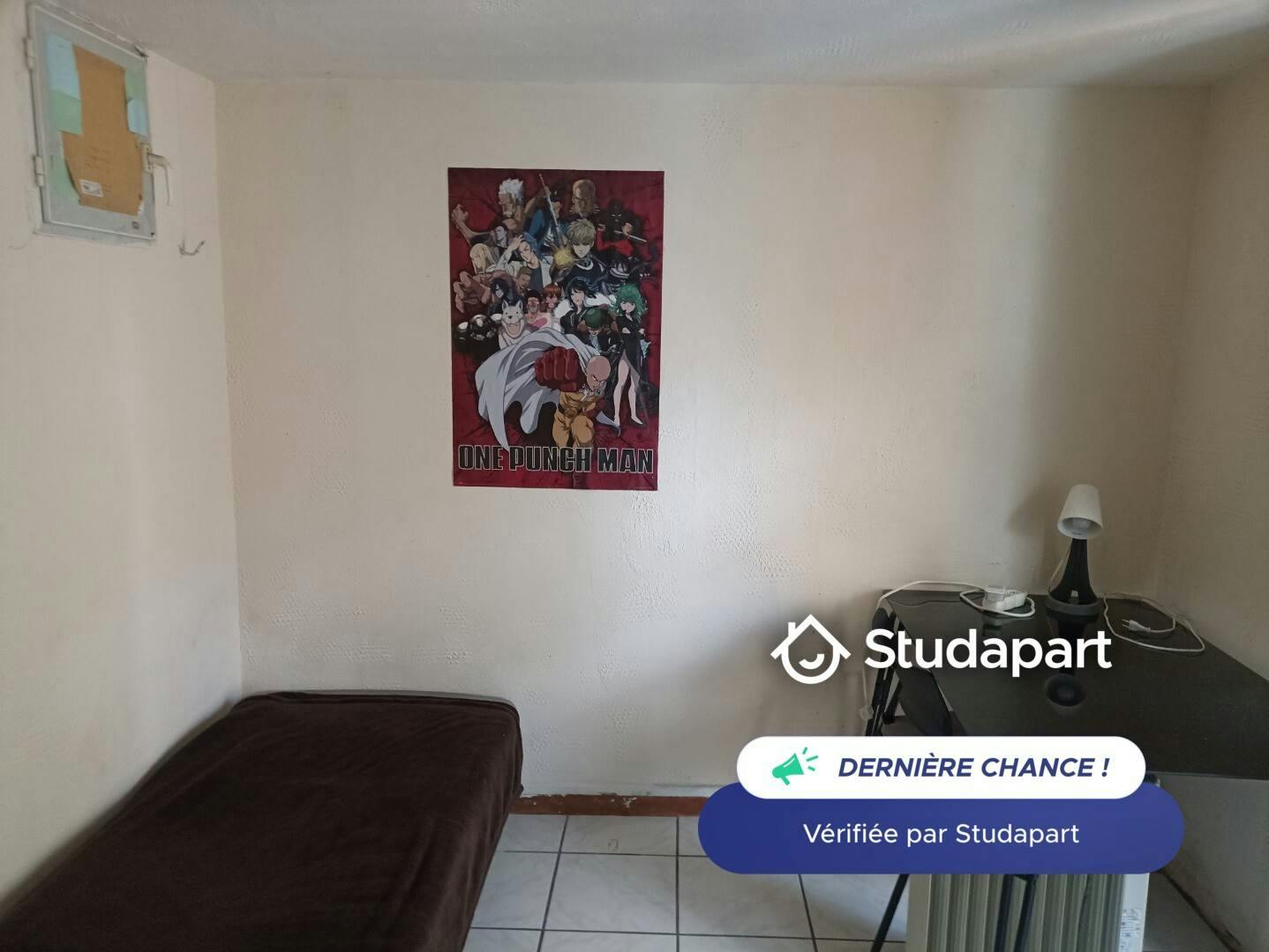 Apartament de închiriat pentru 450 EUR pe lună în Reims, Rue Branly