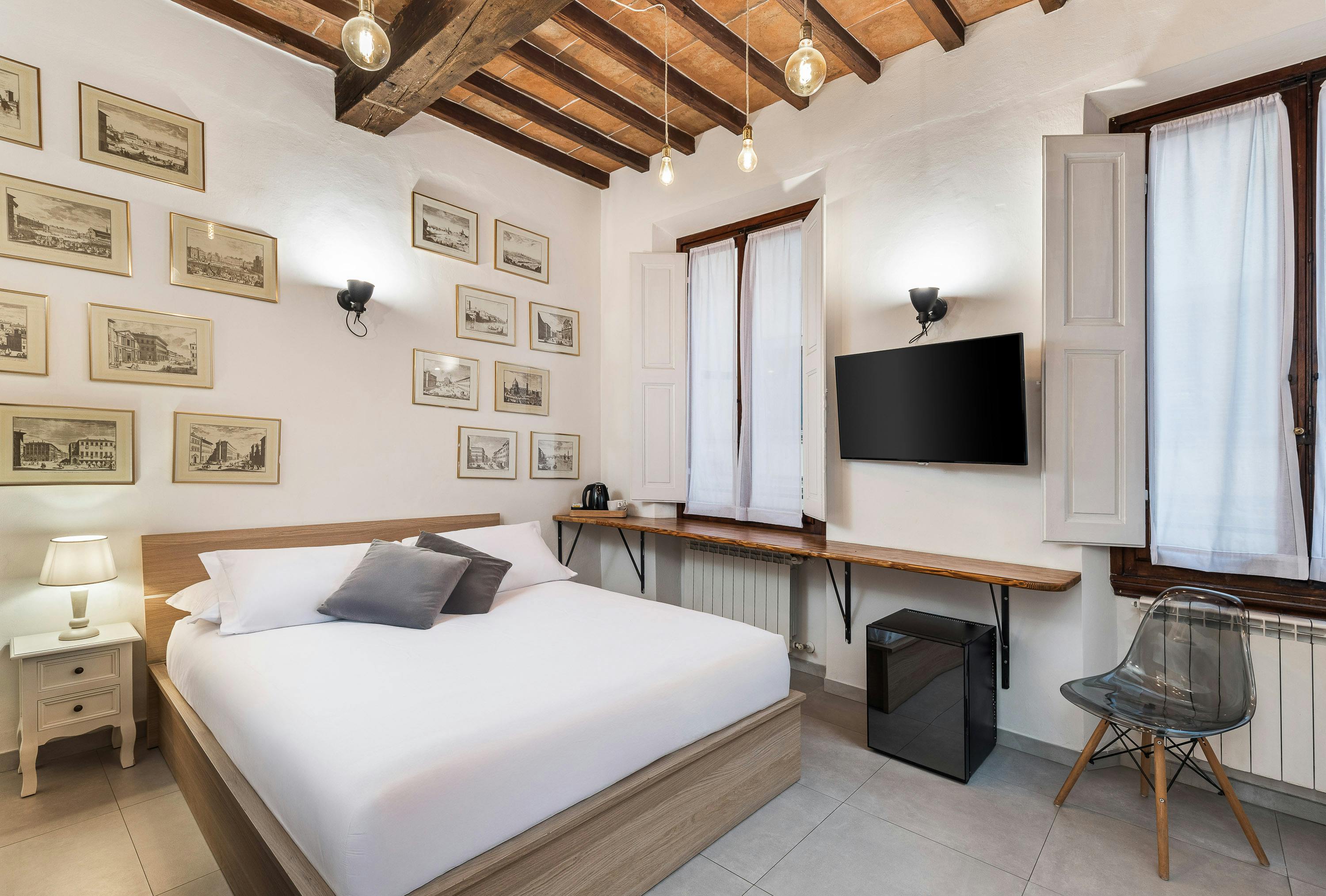 Via Guelfa, Florence