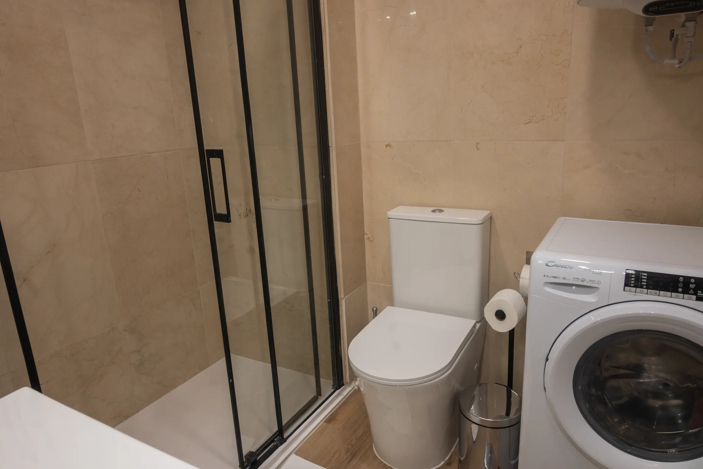 1-Bedroom Apartment in Calle de La Hiruela, Madrid (1590942) COMMON_AREA 3