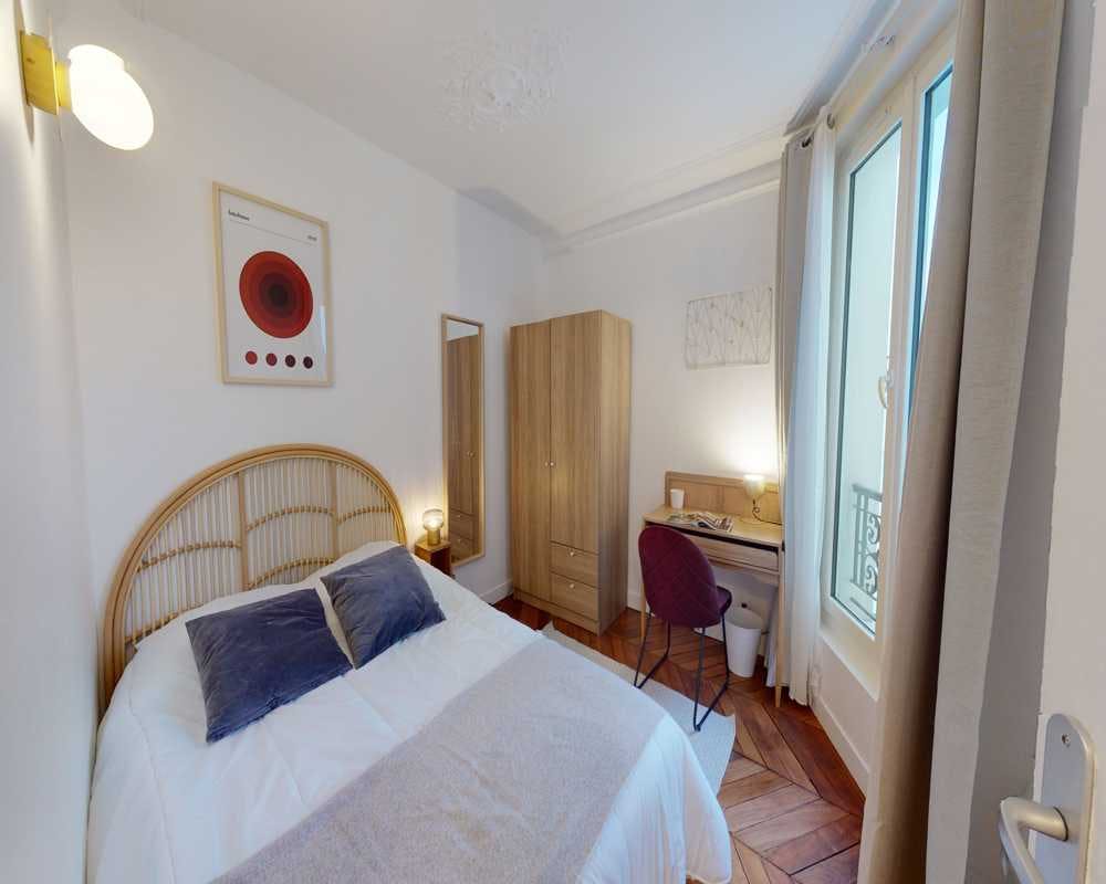Apartment Paris, 1 bed, 9m² — photo 9