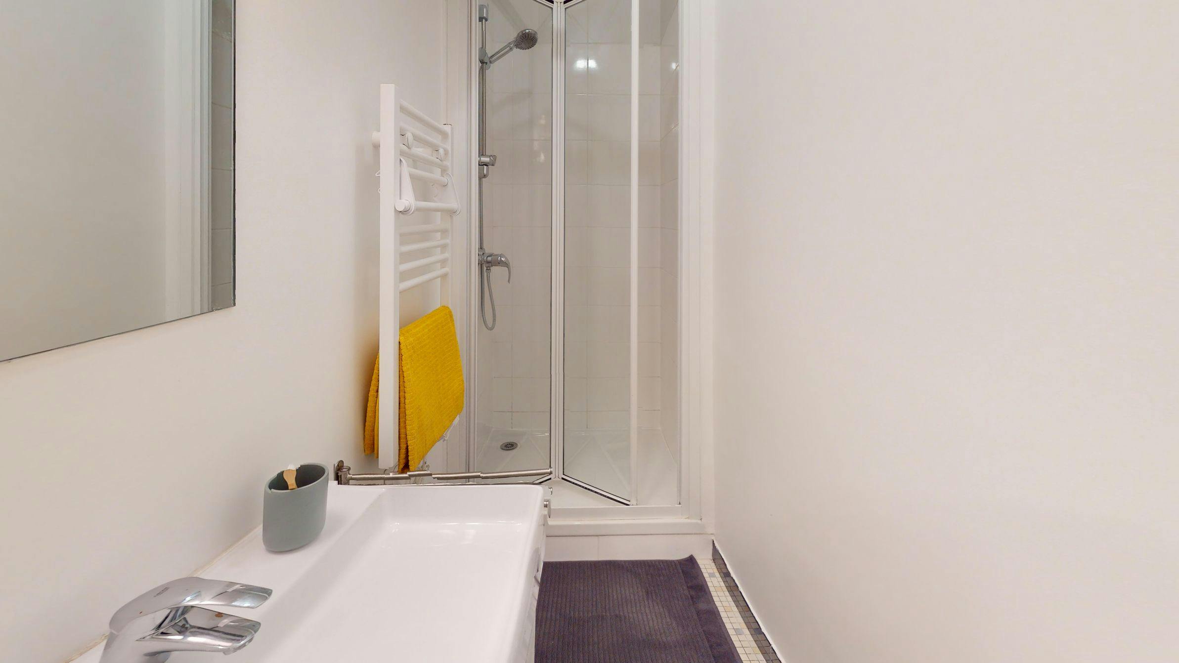 Apartment Paris, 1 bed, 10m² — photo 1